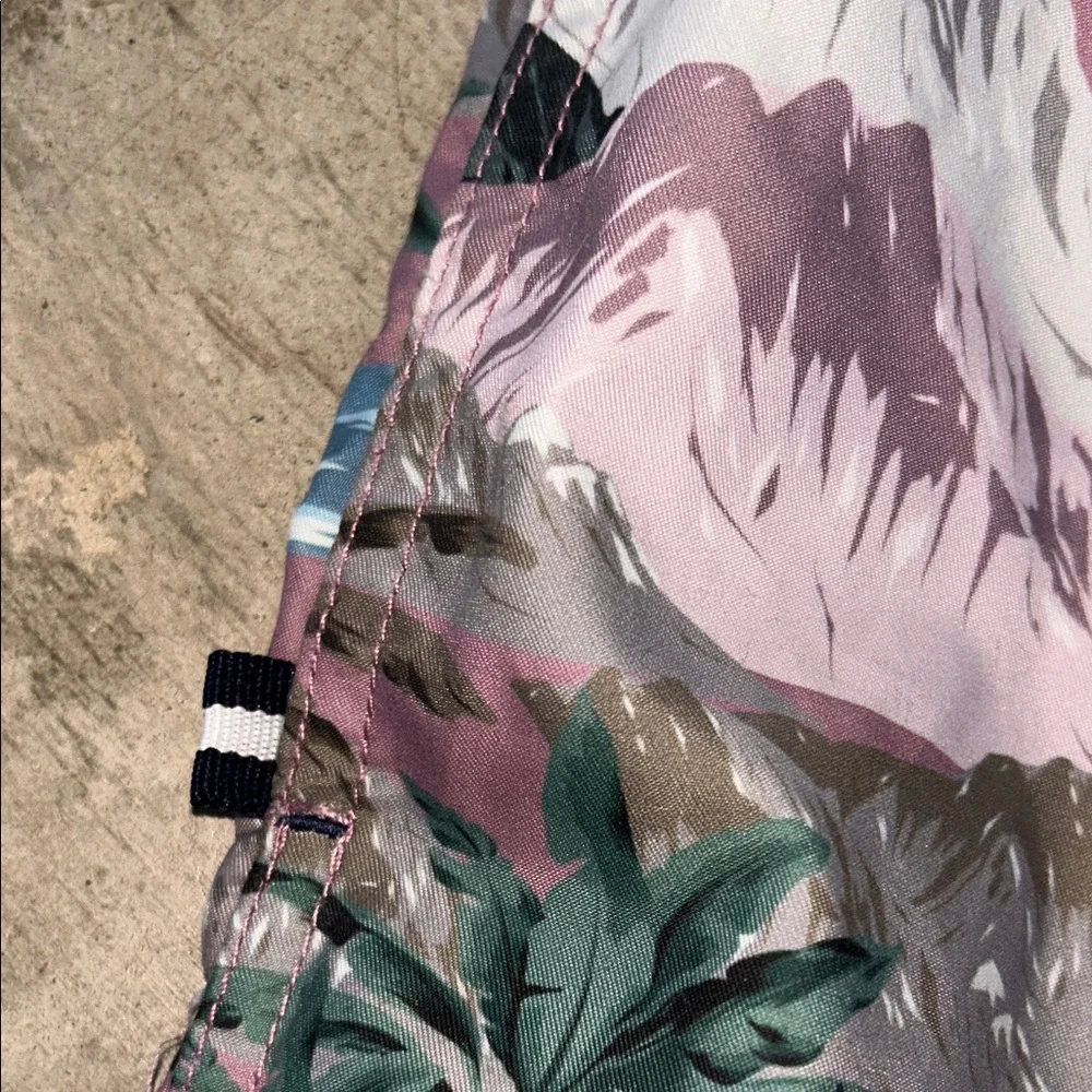 Ted Baker‎ London Pink Tropical Tiger Swim Trunks Men’s Size 3 Med Lobster Logo